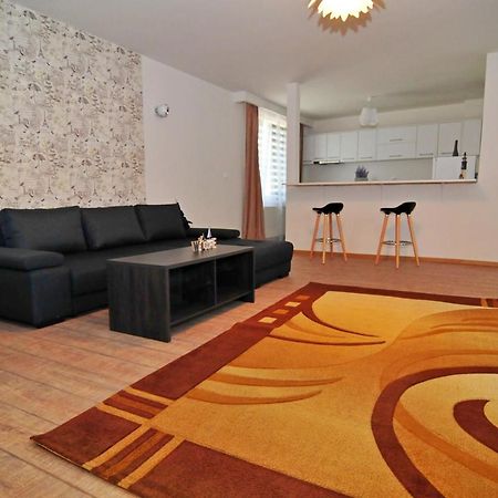 Apartament 6 Central Targu Mures Exterior photo